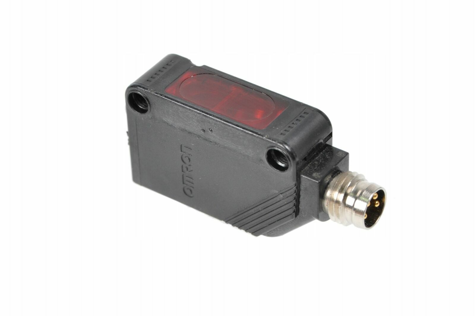 OMRON  E3Z-D86  Photoelectric Sensor Industrial Supplier