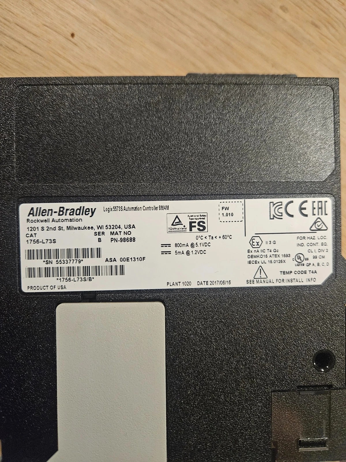 Allen-Bradley 1756-L73 ControlLogix 5570 PLC Controller 8MB