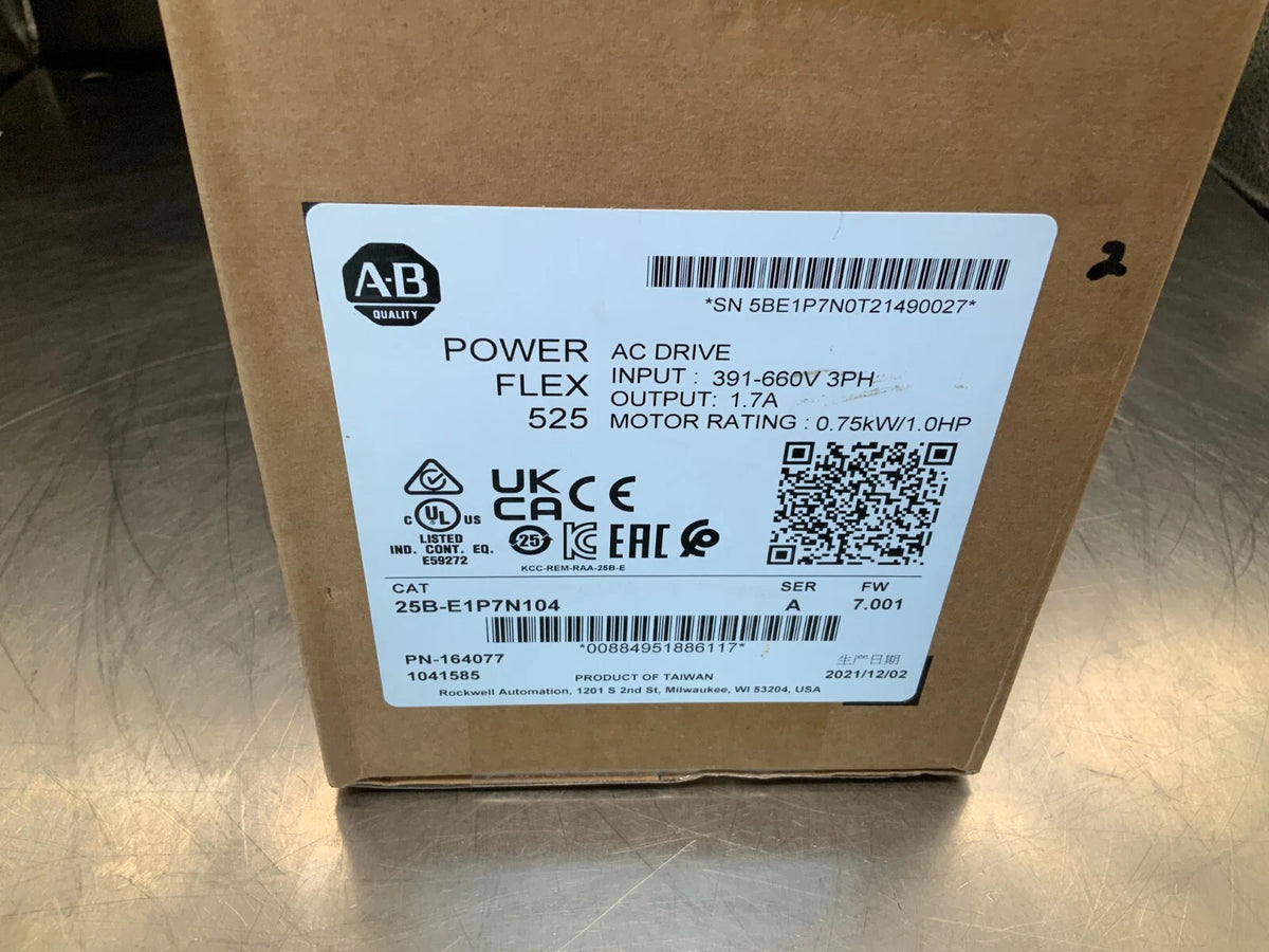 Allen-Bradley 25B-E1P7N104 PowerFlex 525 AC Drive 0.75kW 1.7A 600VAC
