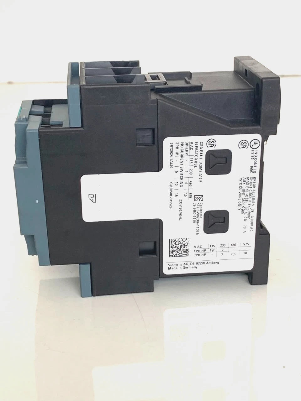 SIEMENS 3RT2024-1AL20 Contactor 12A 5.5kW 230VAC