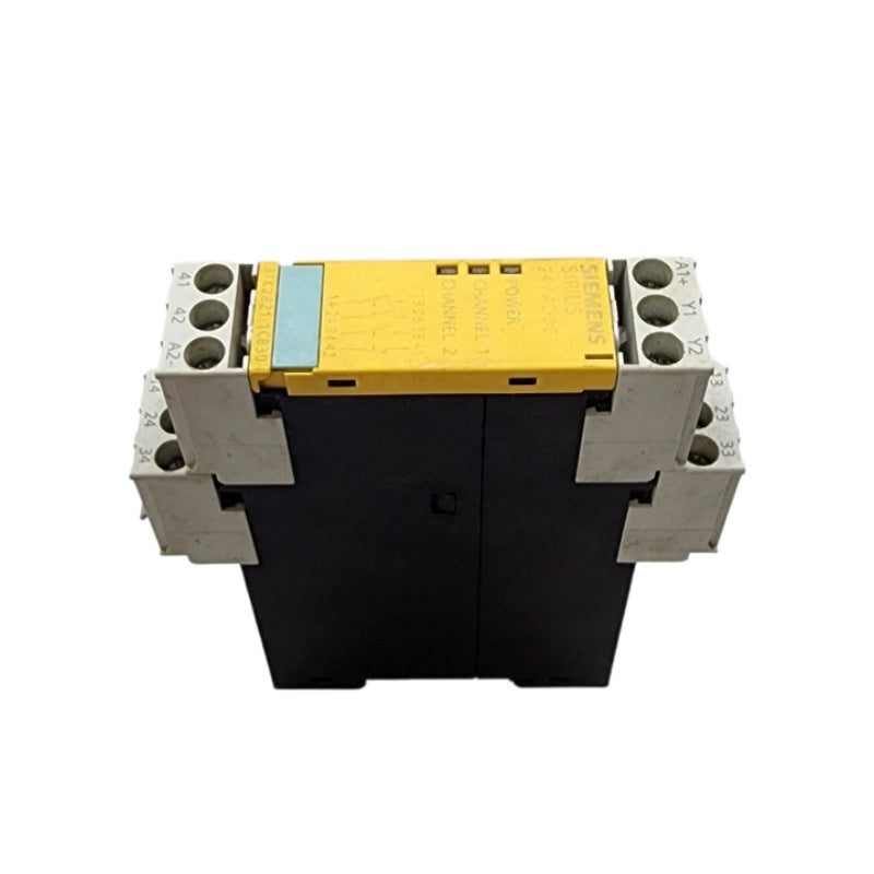 SIEMENS 3TK2821-1CB30 Safety Relay 24V AC/DC 3NO 1NC