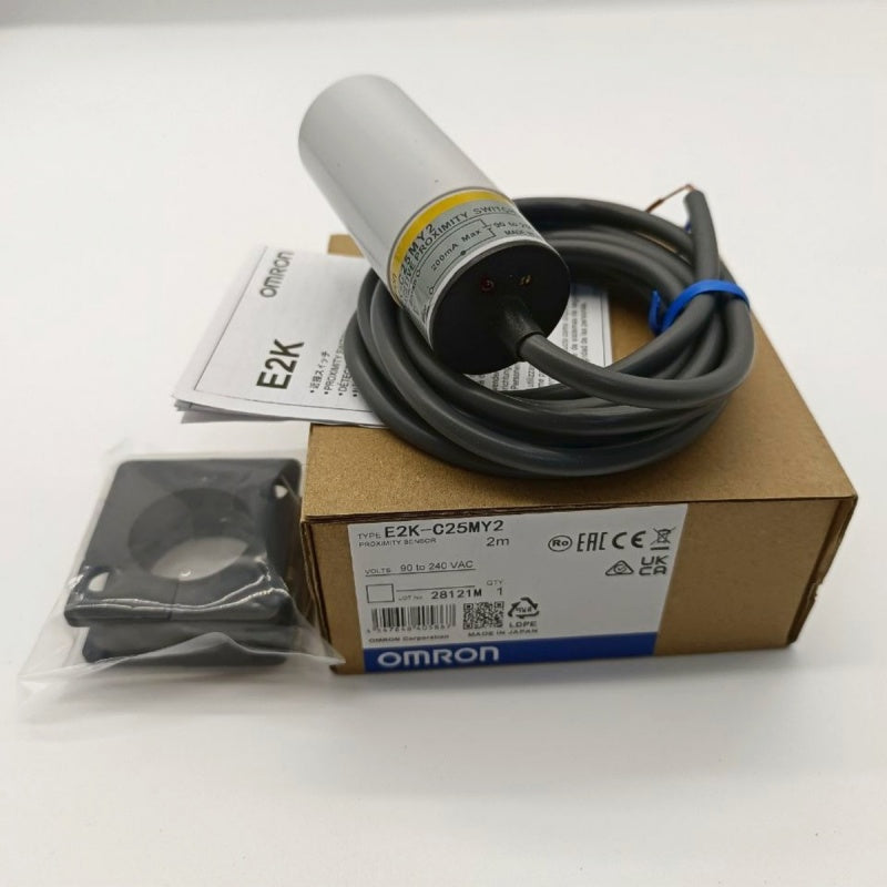 Omron E2K-C25MY2 Switch 25 mm Capacitive Proximity Sensor for Machine Control