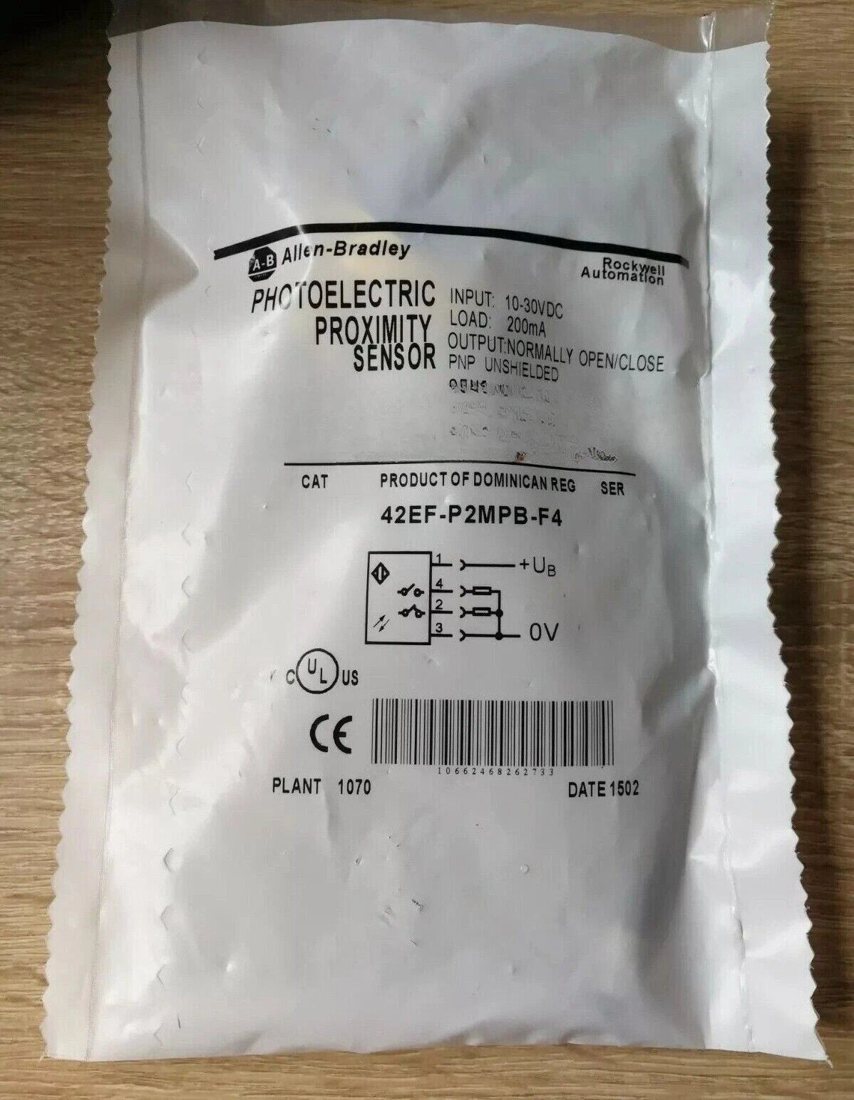 Allen-Bradley 42EF-P2MPB-F4 Photoelectric Sensor 10.8-30VDC PNP IO-Link