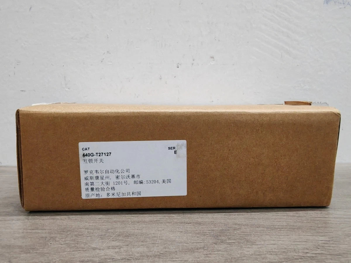Allen-Bradley 440G-T27127 Guardlock Switch 24V AC/DC 2000N M20