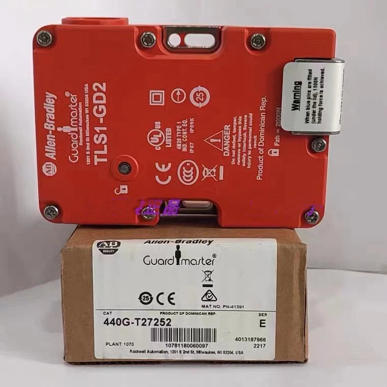 Allen-Bradley 440G-T27252 Guardlock Switch 24V AC/DC 2000N M20