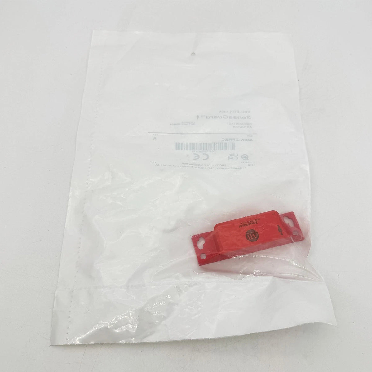 Allen-Bradley 440N-ZPREC Safety Switch Actuator Rectangular Plastic Series A