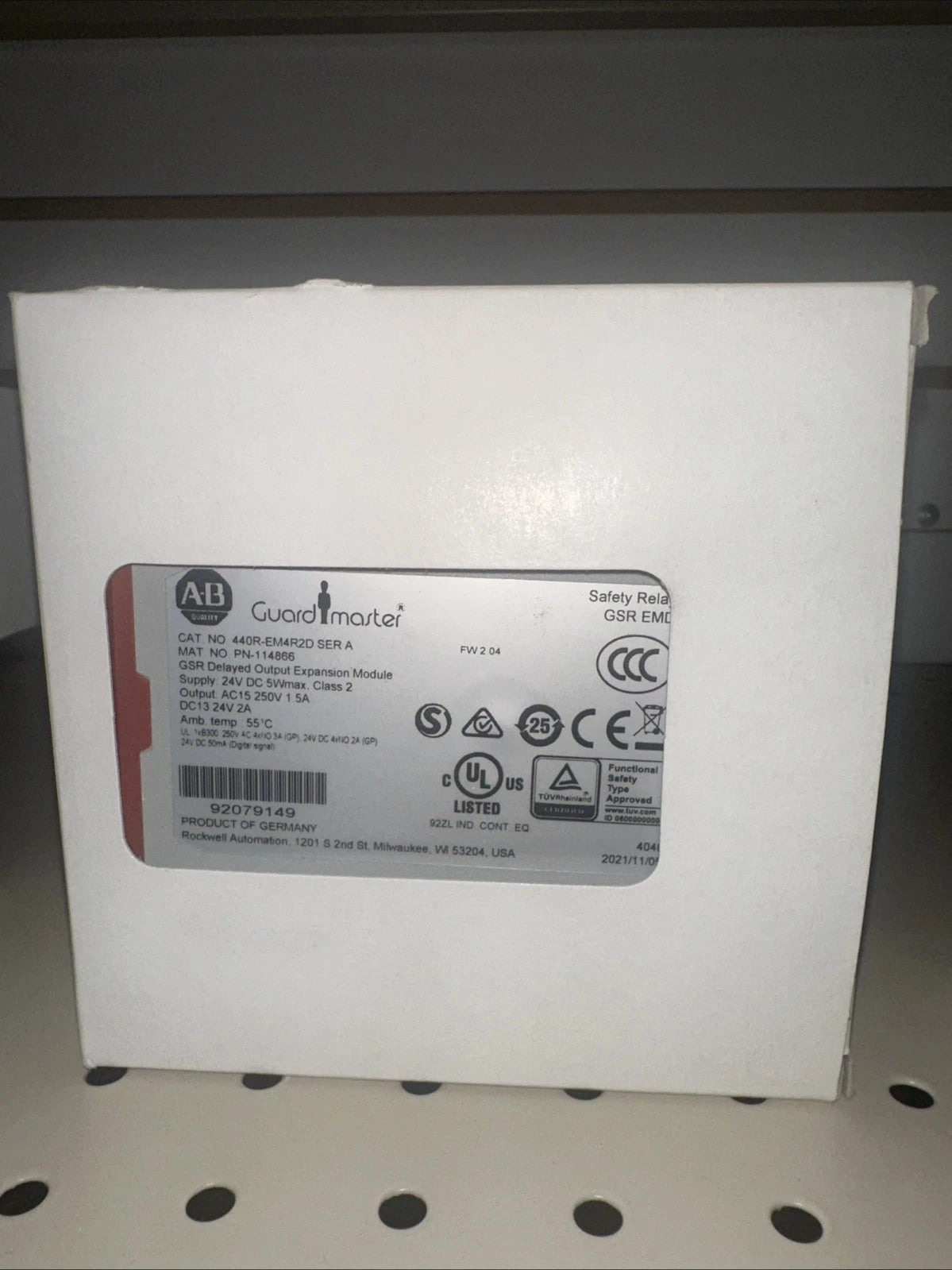 Allen-Bradley 440R-EM4R2D Safety Relay Expansion Module 24V DC 4NO Delayed
