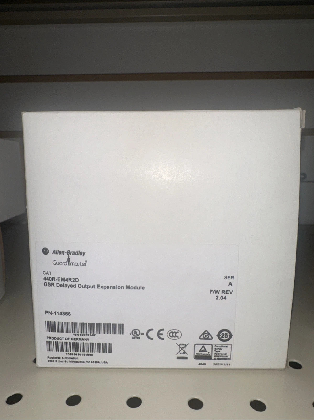 Allen-Bradley 440R-EM4R2D Safety Relay Expansion Module 24V DC 4NO Delayed