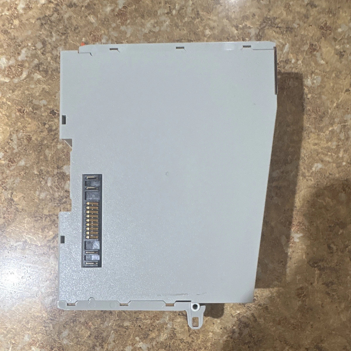 Allen-Bradley 5069-OW16 Output Module 16-Point Relay 5-264V AC