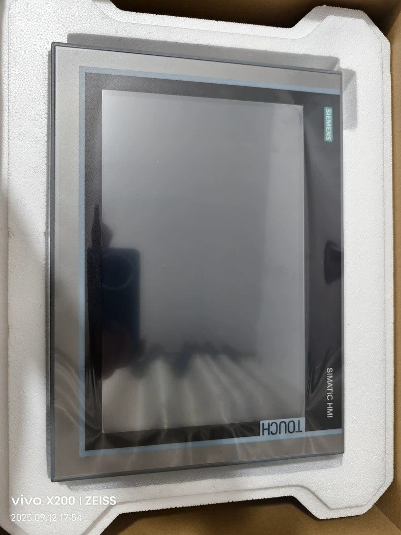 SIEMENS 6AV2124-0MC01-0AX0 TP1200 Comfort HMI Touch Panel 12.1in 24VDC