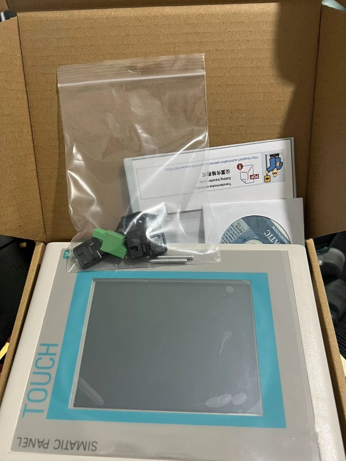 SIEMENS 6AV6642-0BA01-1AX1 TP177B HMI Touch Panel 5.7in 24VDC