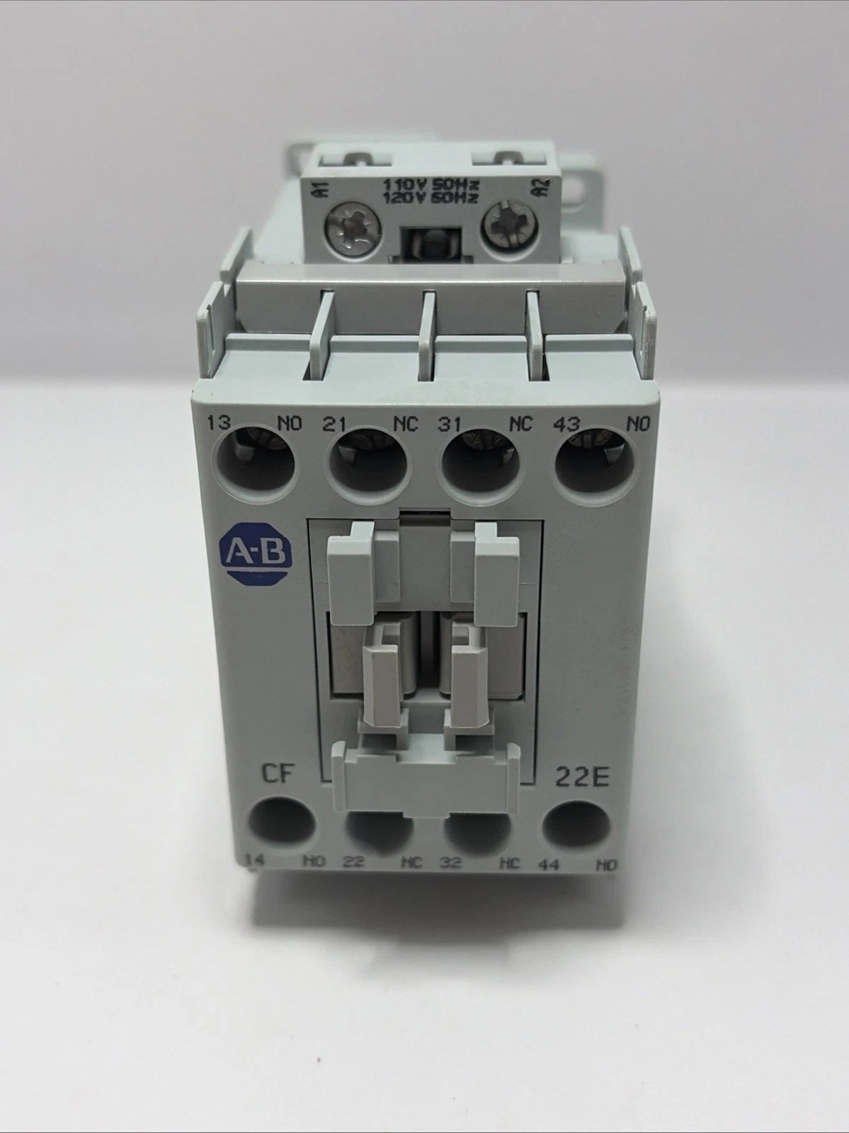 Allen-Bradley 700-CF220D Control Relay 2NO 2NC 110/120V AC Screw Terminal