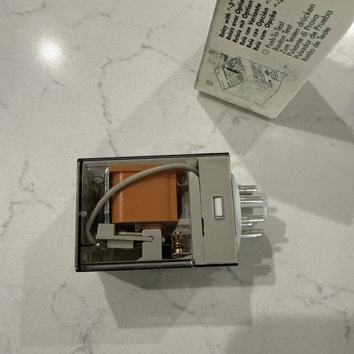 Allen-Bradley 700-HA32A24 General Purpose Relay DPDT 10A 24V AC