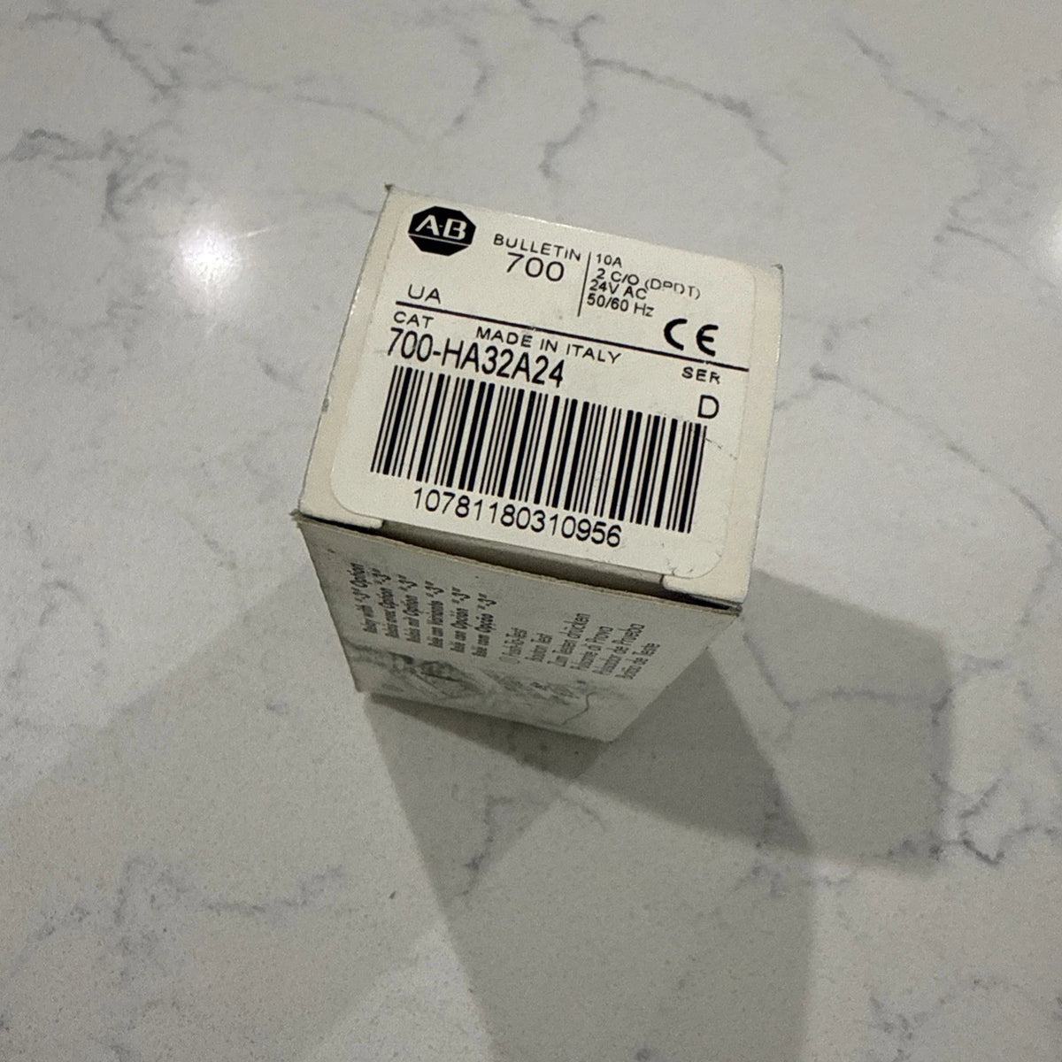 Allen-Bradley 700-HA32A24 General Purpose Relay DPDT 10A 24V AC