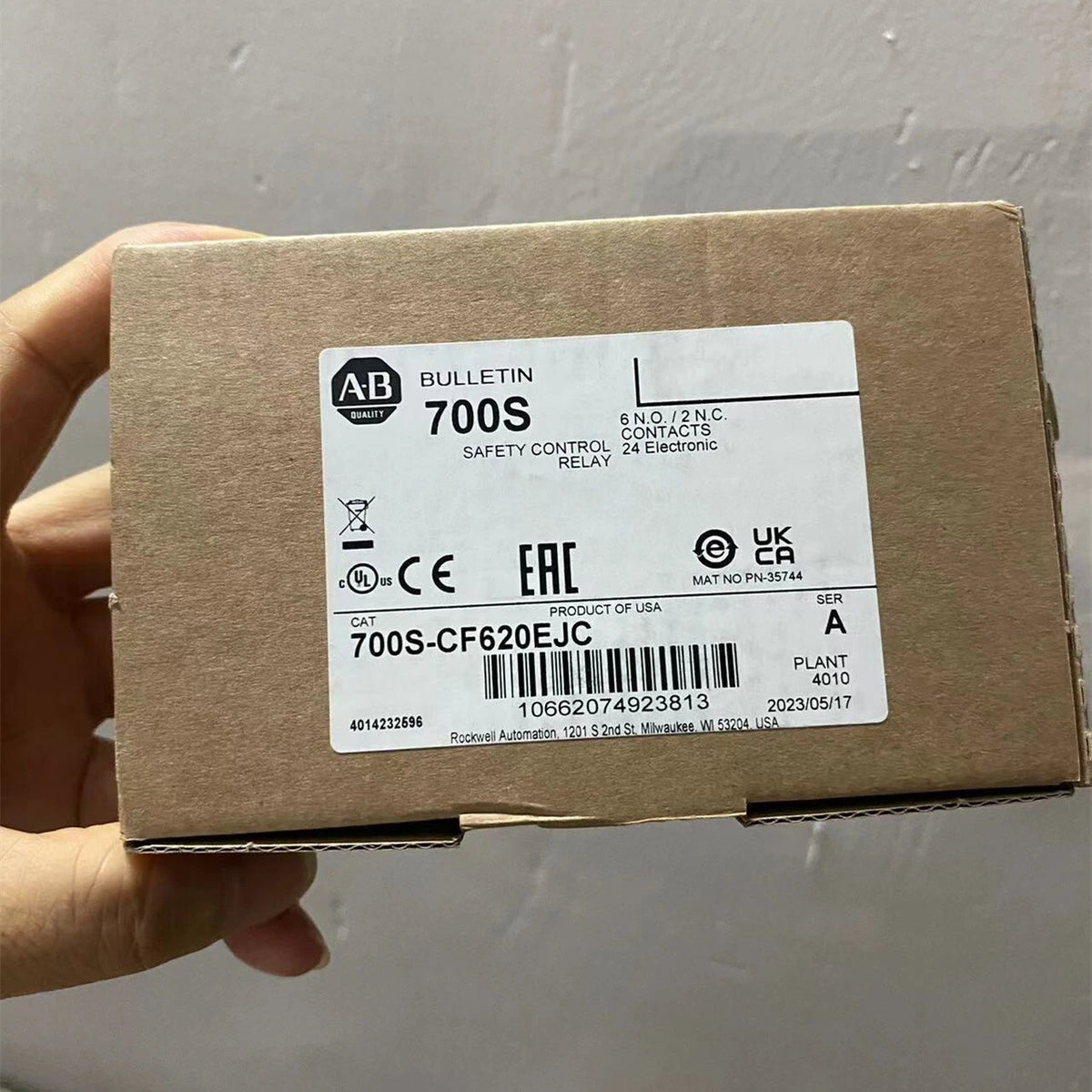 Allen-Bradley 700S-CF620EJC Safety Control Relay 8-Pole 24V DC 6NO 2NC