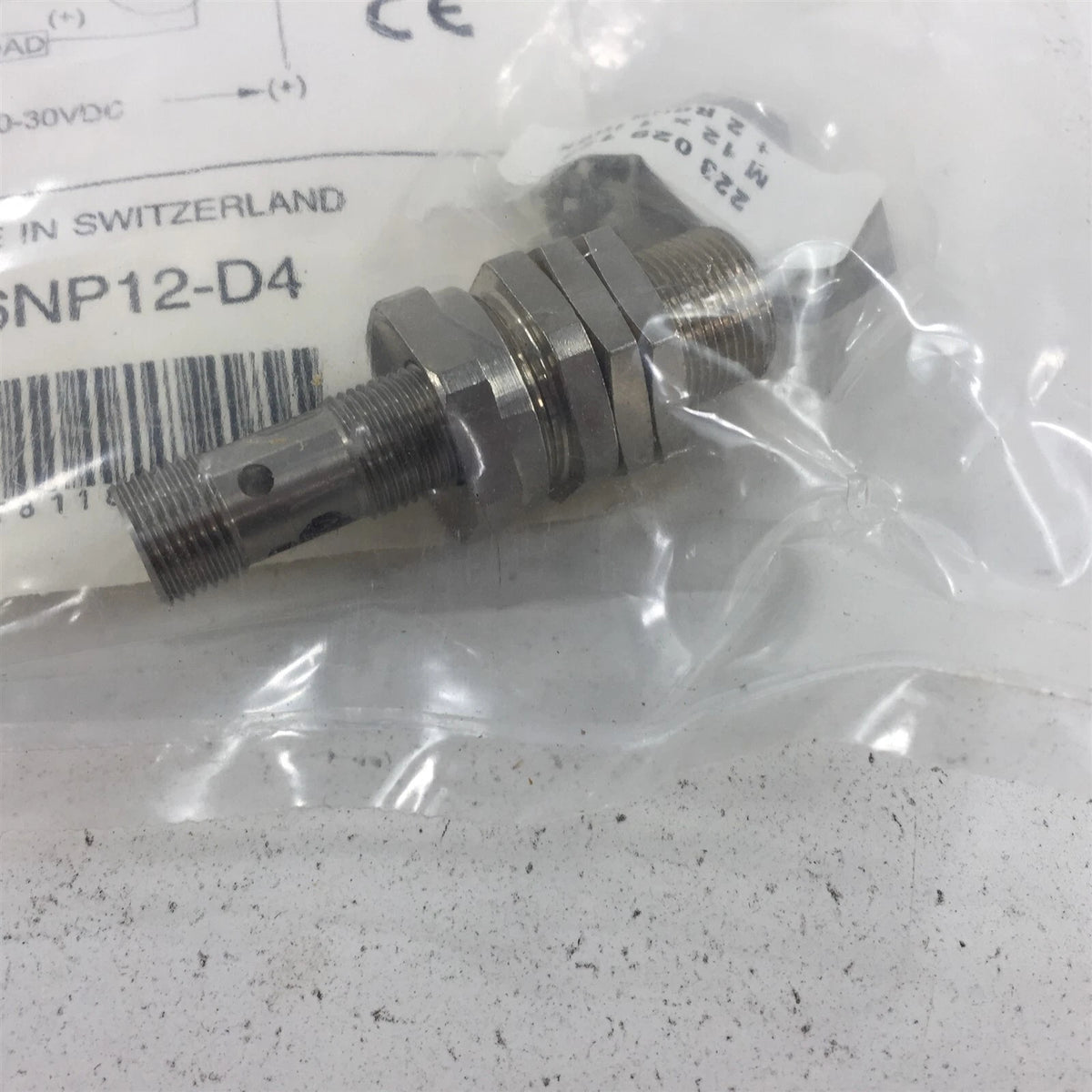 Allen-Bradley 871TM-M6NP12-D4 Proximity Sensor 6mm 10-30VDC PNP NO