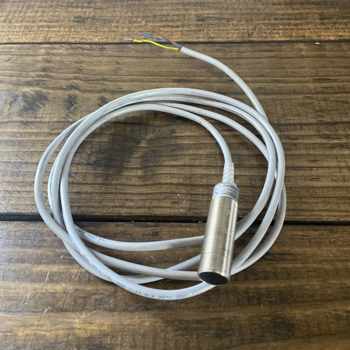 Allen-Bradley 872C-A5N18-A2 Proximity Sensor 5mm 20-250VAC 2-Wire