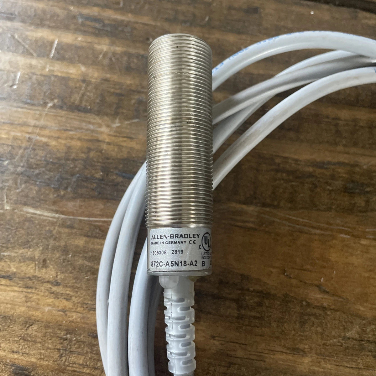 Allen-Bradley 872C-A5N18-A2 Proximity Sensor 5mm 20-250VAC 2-Wire
