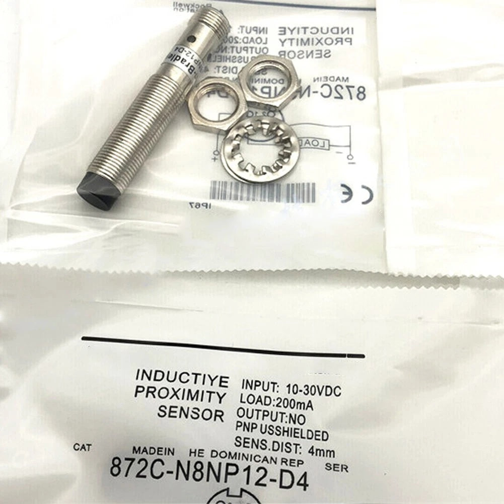 Allen-Bradley 872C-N8NP12-D4 Proximity Sensor 8mm 10-30VDC PNP NO