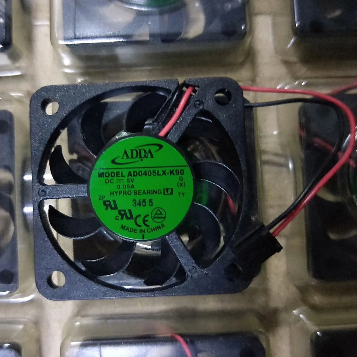 ADDA AD0405LX-K90 DC Axial Fan 5VDC 40x40x6mm Cooling fan