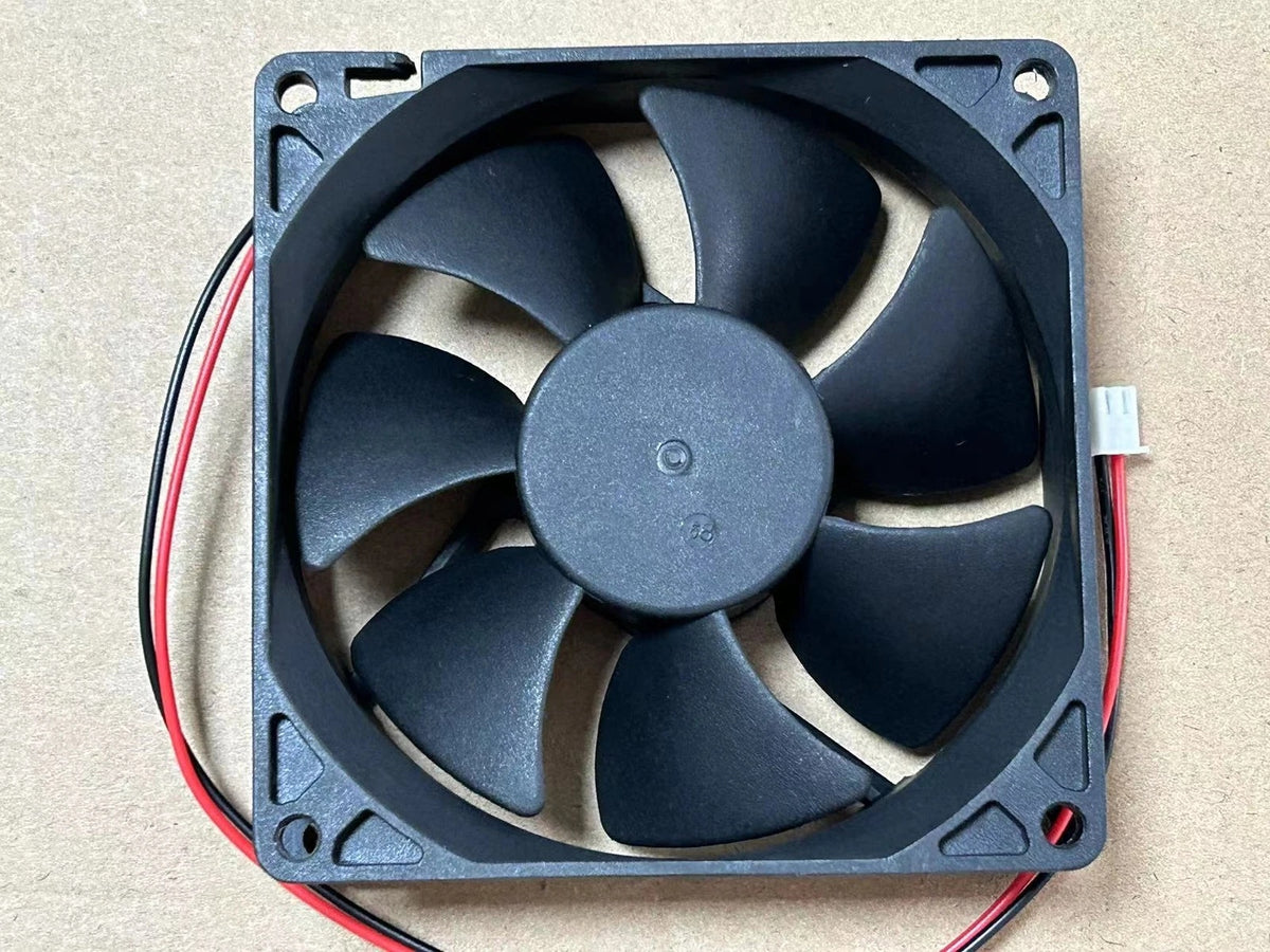 ADDA AD0912UB-A71GP DC Axial Fan 12VDC 92mm Cooling fan