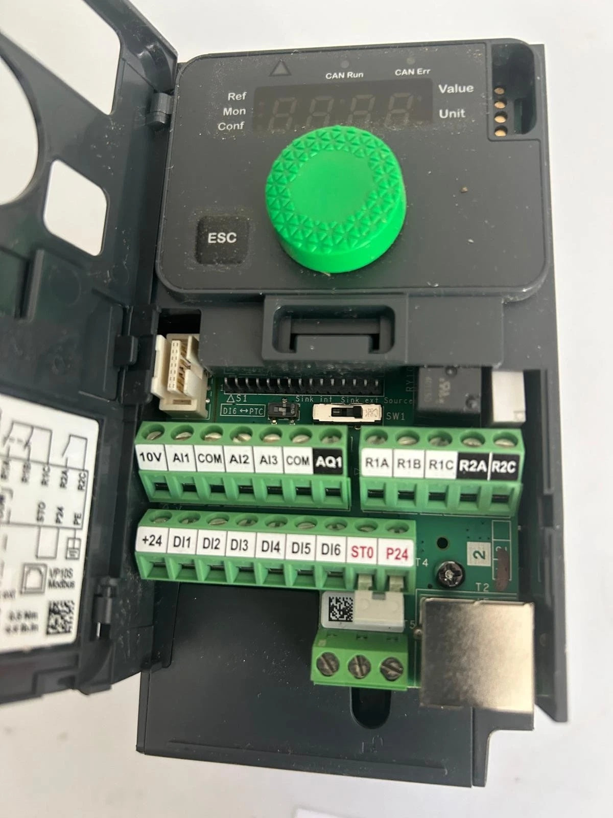 Schneider ATV320U04M2C Variable Frequency Drive 0.37kW 200-240V 1-Phase