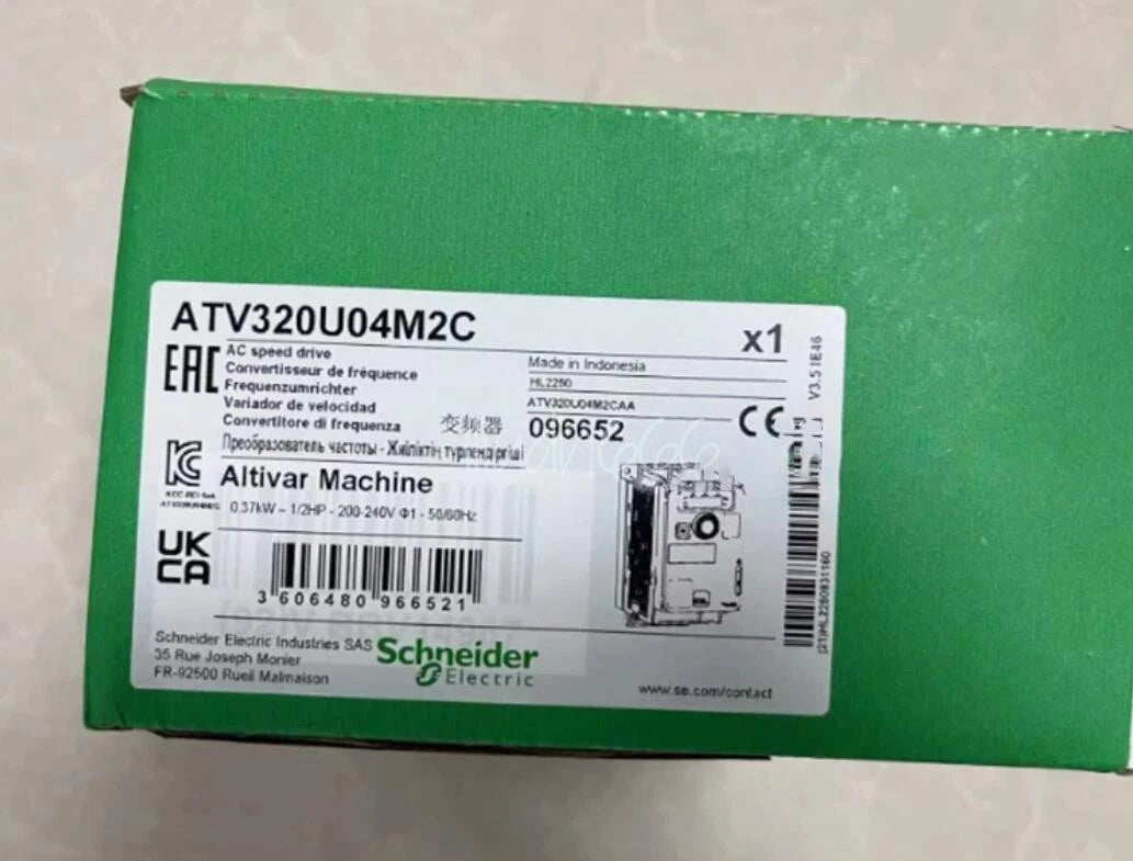 Schneider ATV320U04M2C Variable Frequency Drive 0.37kW 200-240V 1-Phase