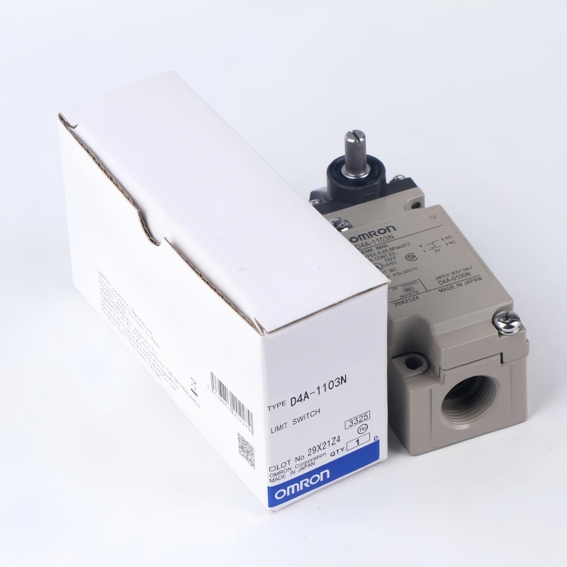 Omron D4A-1103N Limit Switch Low-Torque SPDT for Machine Control