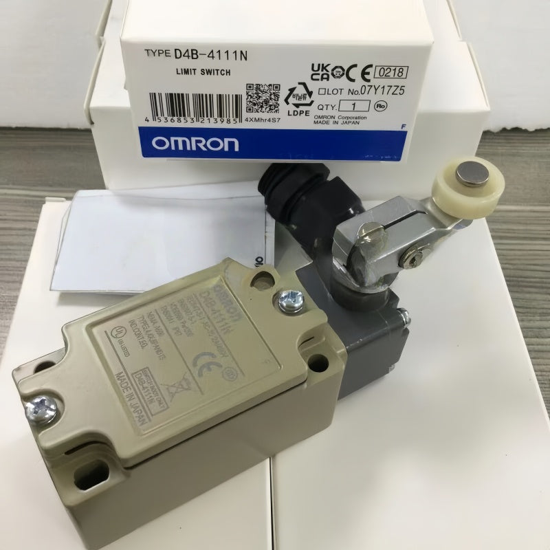 Omron D4B-4111N Module Snap-Action Safety Limit Switch for Machine Control