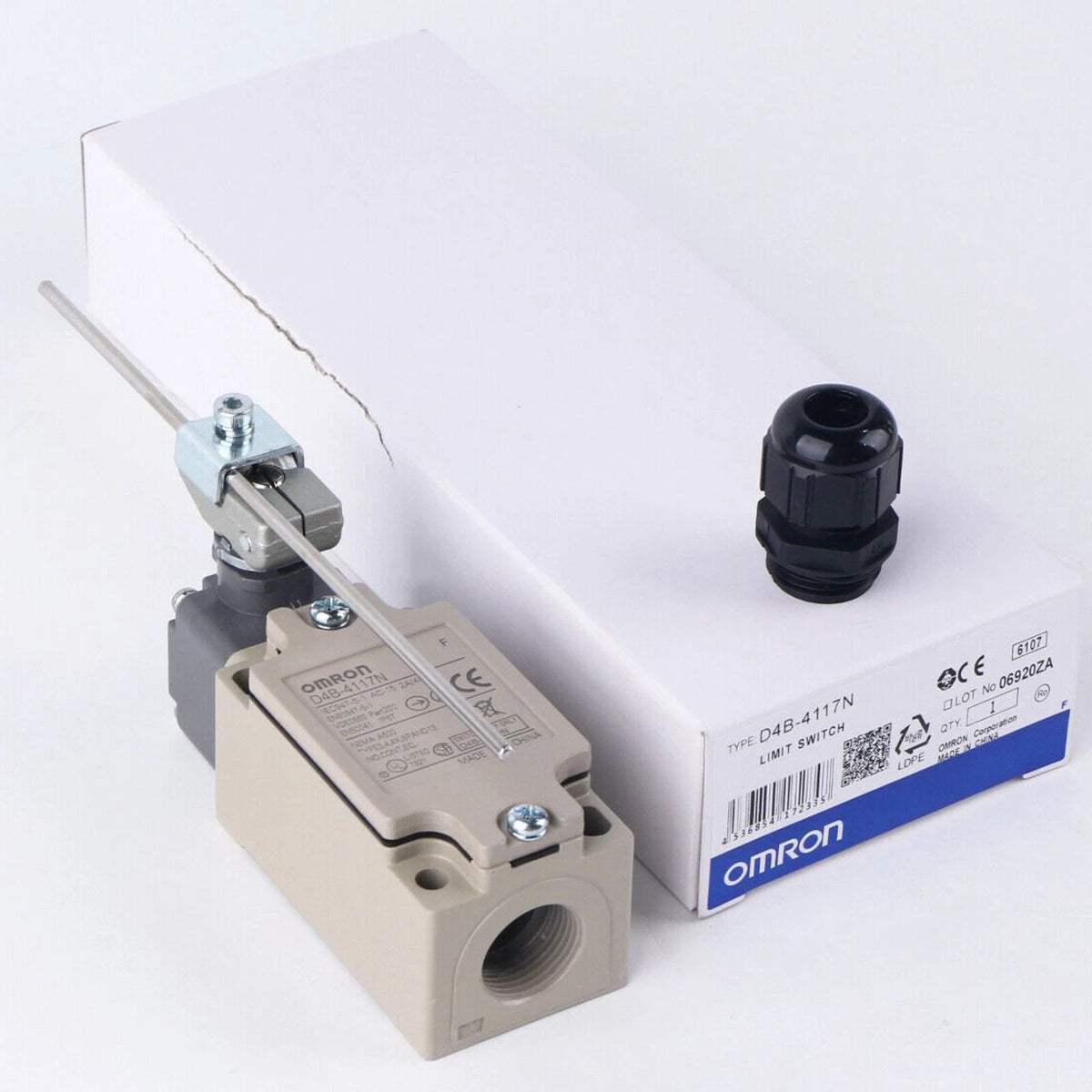 Omron D4B-4117N Limit Switch 250VAC 10A Roller Lever