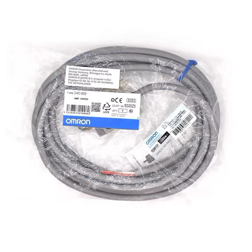 Omron D4C-1202 Limit Switch 24VDC 2A Pin Plunger