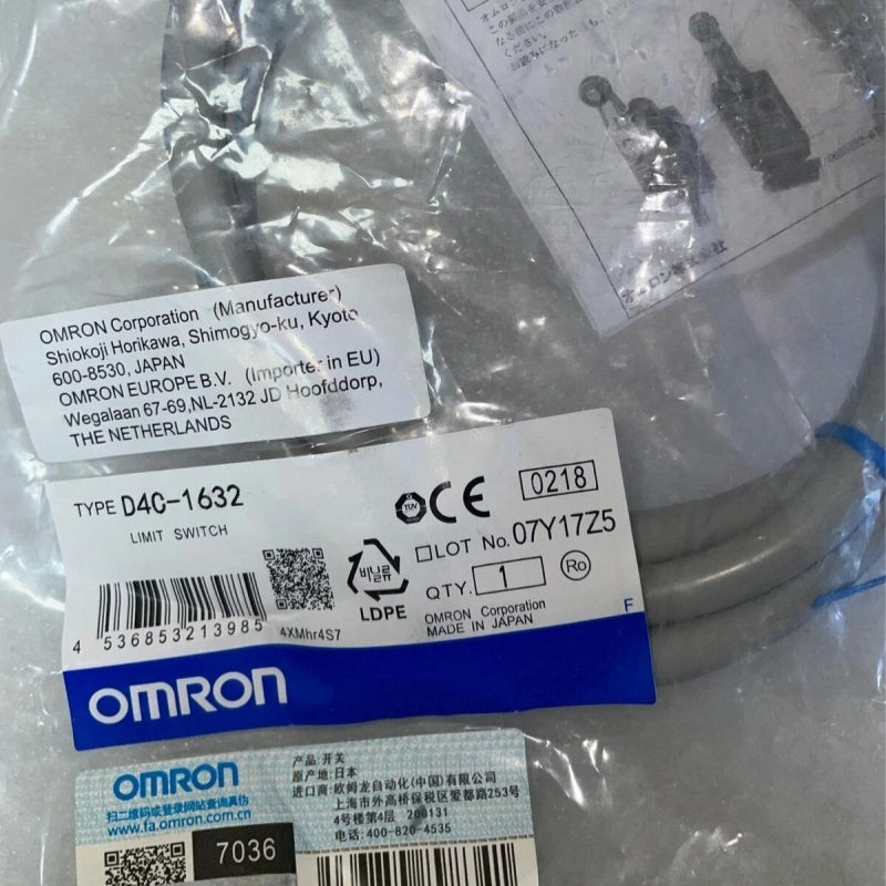 Omron D4C-1632 Limit Switch with Sealed Roller Plunger for Machine Control