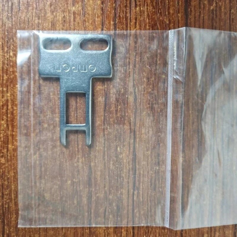 Omron D4DS-K1 Safety Door Switch 230VAC 2A Key