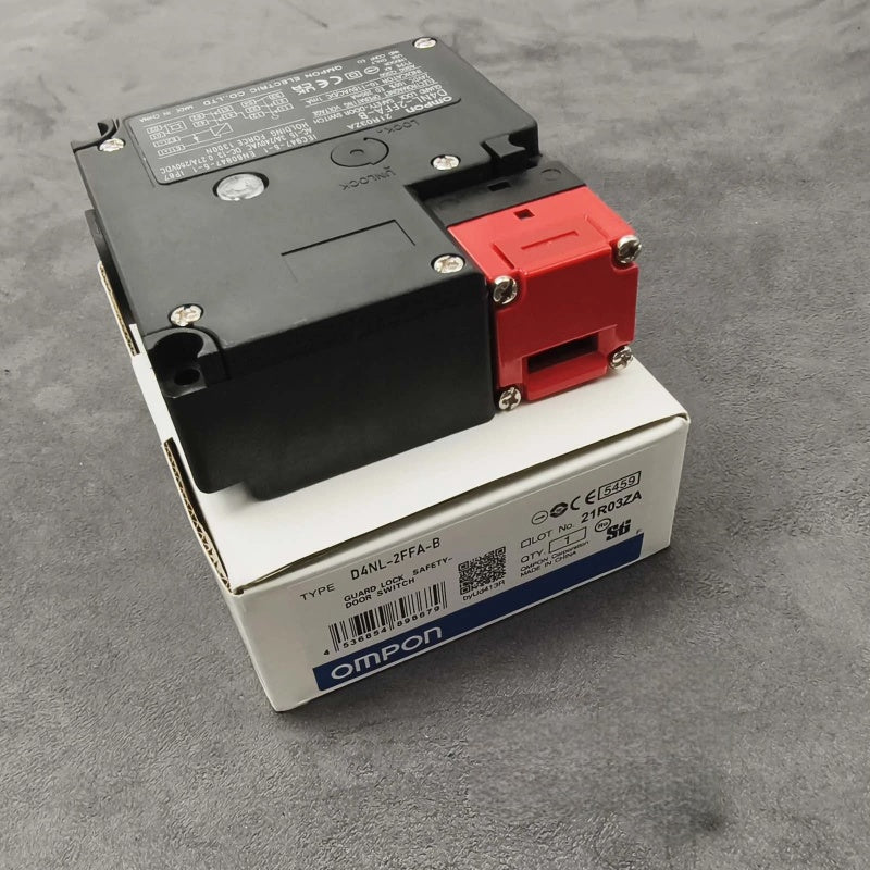 Omron D4NL-2FFA-B Guard Lock Safety-Door Switch for Machine Guarding
