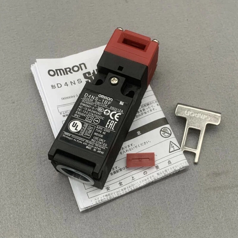 Omron D4NS-1BF Safety Door Switch 230VAC 3A Key
