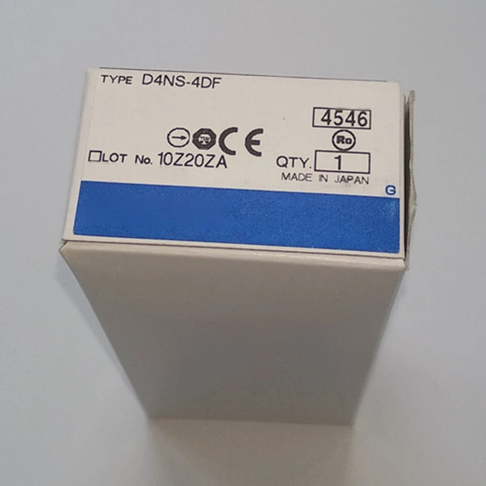 Omron D4NS-4DF Safety Door Switch 230VAC 3A Key
