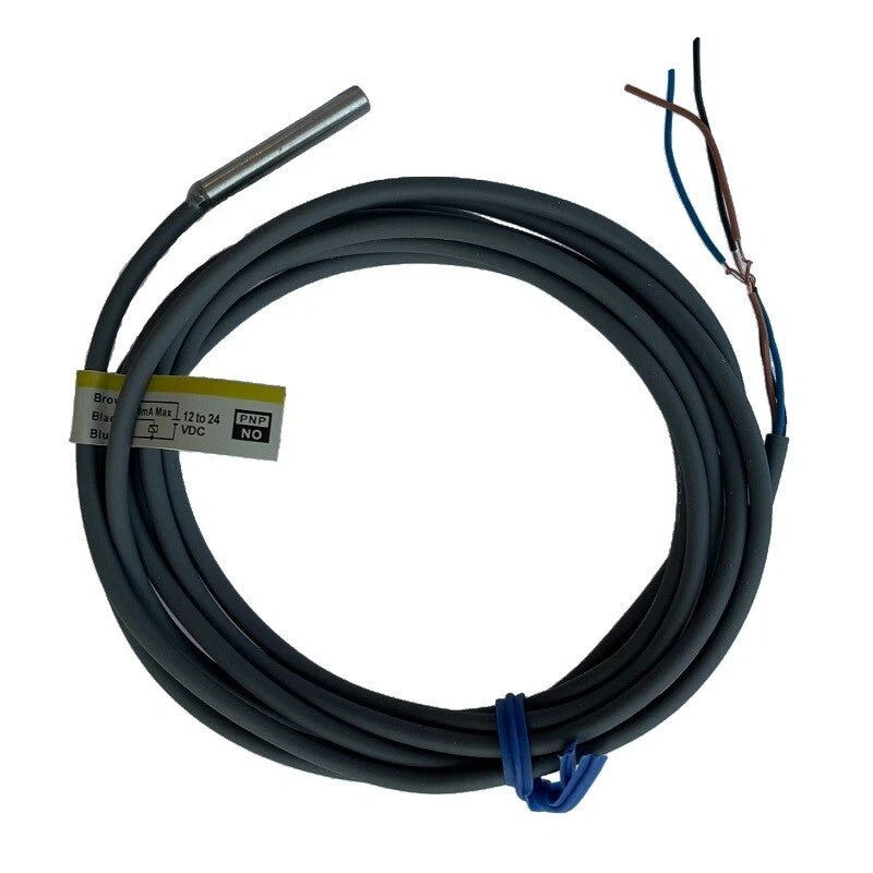 Omron E2E-CR8B1 Sensor 0.8mm PNP NO 10-30VDC