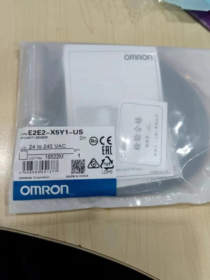 Omron E2E2-X5Y1-US Proximity Switch 5mm 100-240VAC