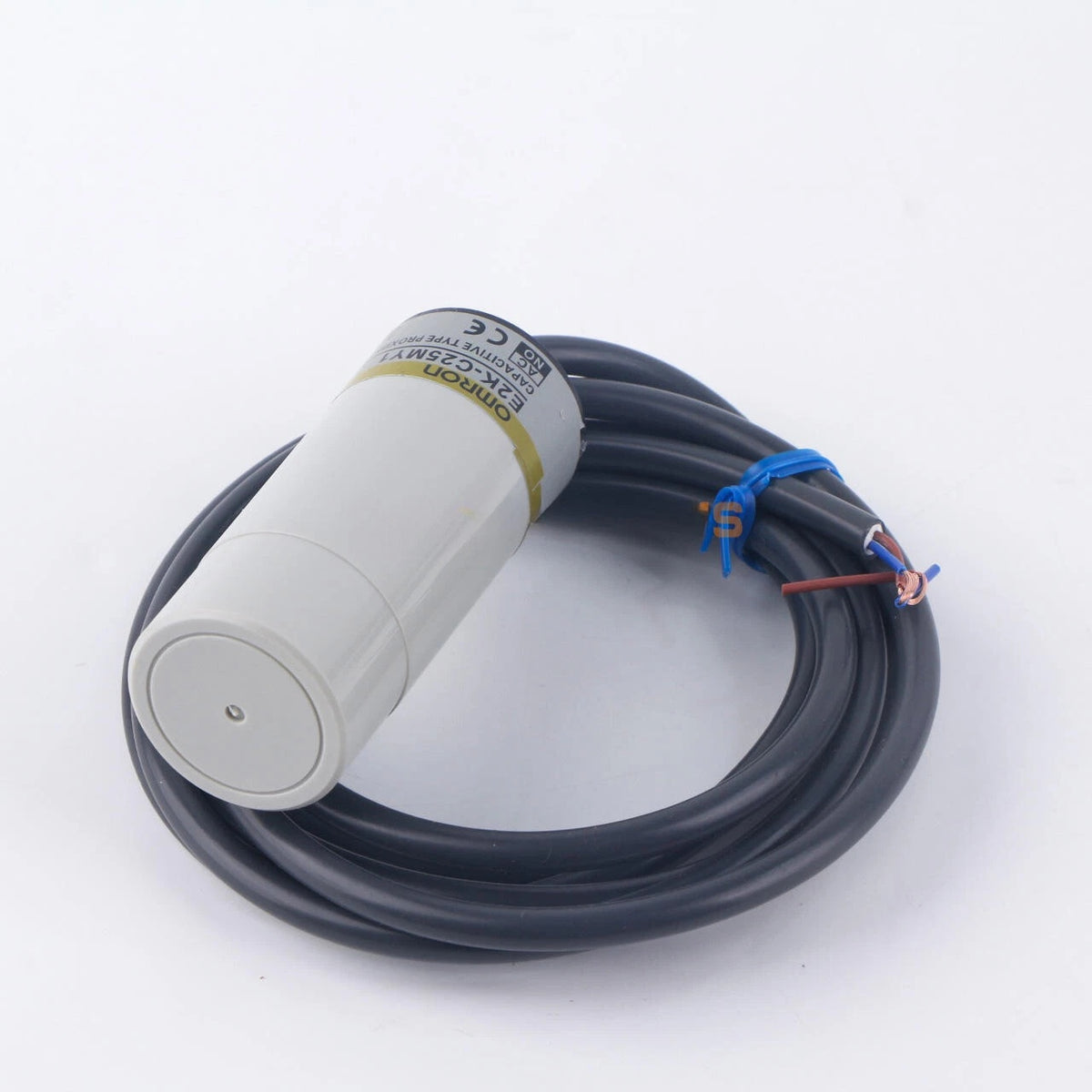 Omron E2K-C25MY1 Capacitive Proximity Switch 25mm 90-250VAC