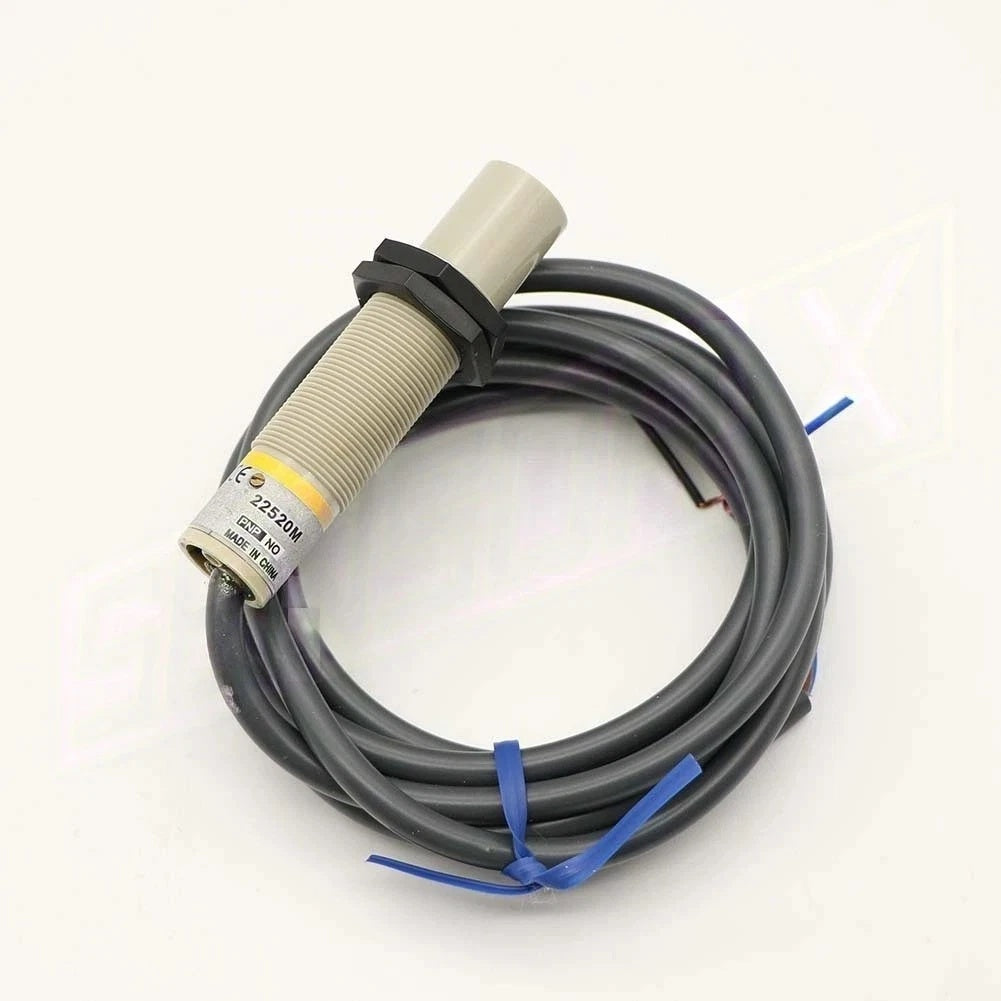 Omron E2K-X8MF1 Capacitive Proximity Switch 8mm PNP NO 10-30VDC