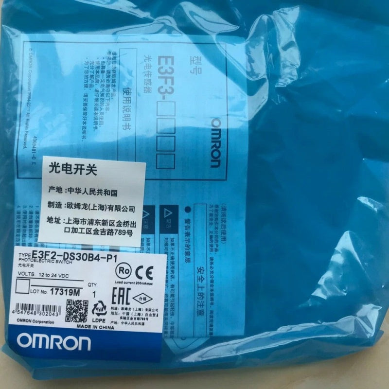 Omron E3F2-DS30B4-P1 Switch Sensor for Industrial Automation Applications