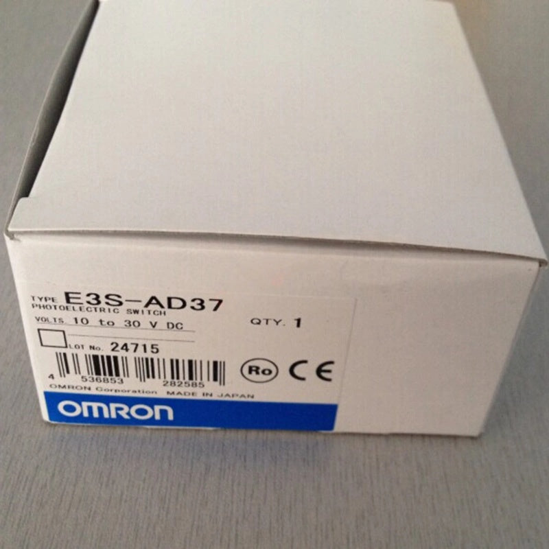 Omron E3S-AD37 Photoelectric Sensor for Industrial Automation Applications