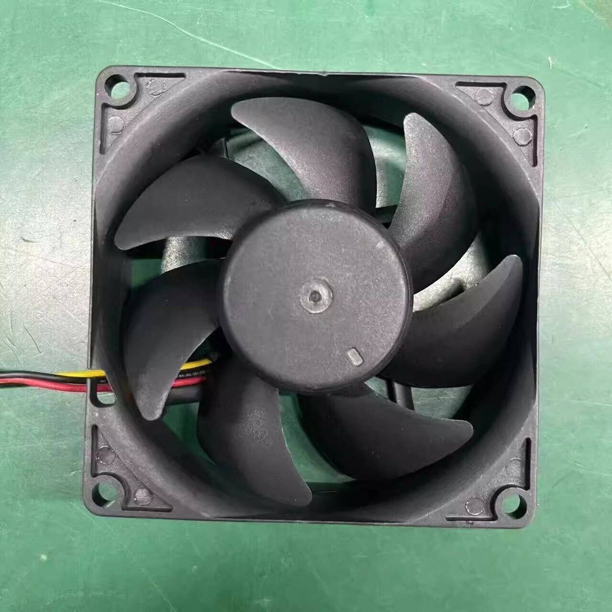 SUNON EE80251B1-000U-G99 DC Axial Fan 12VDC 80x80x25mm 1.7W