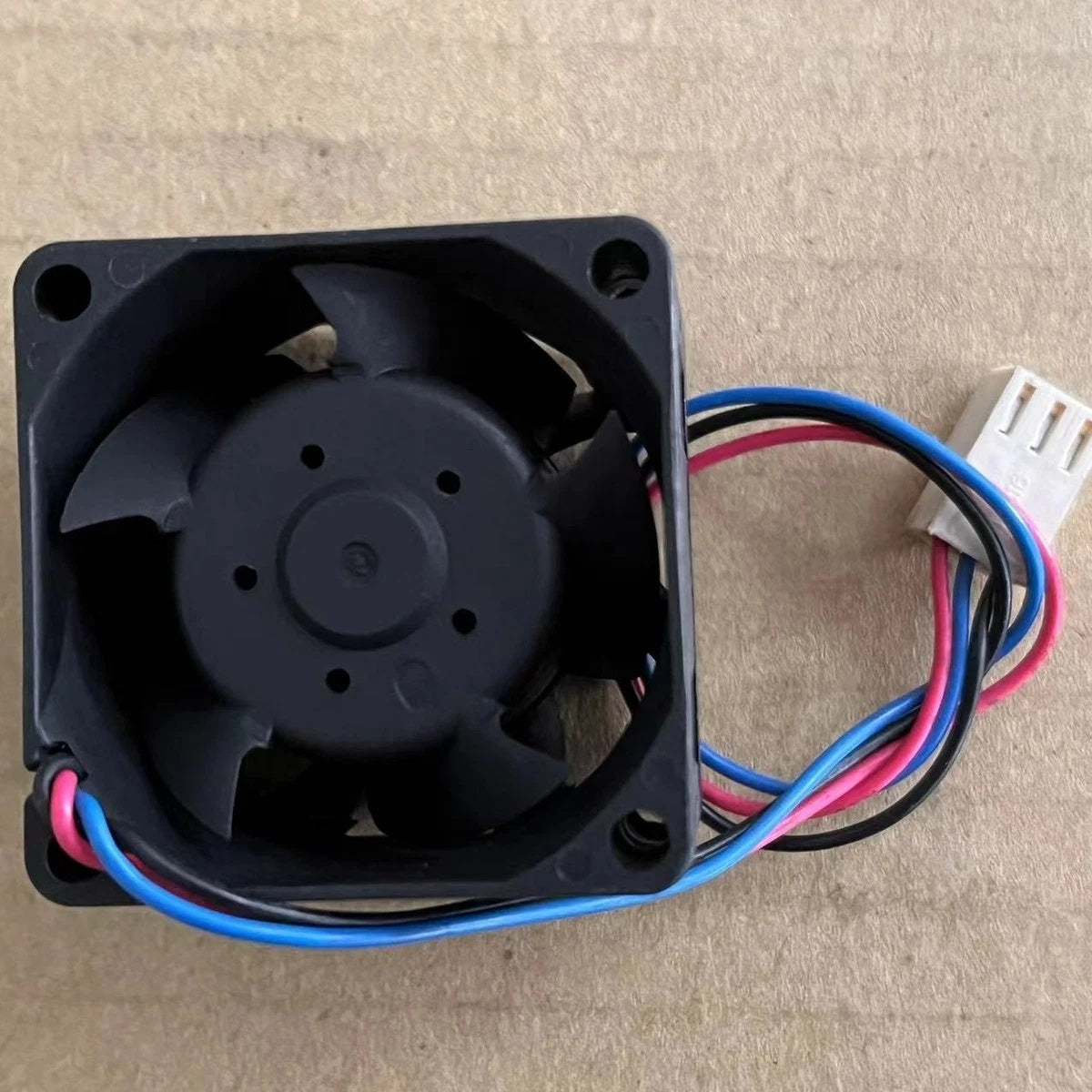 Delta Electronics FFB03812HN DC Axial Fan 12VDC 38x38x28mm 0.40A