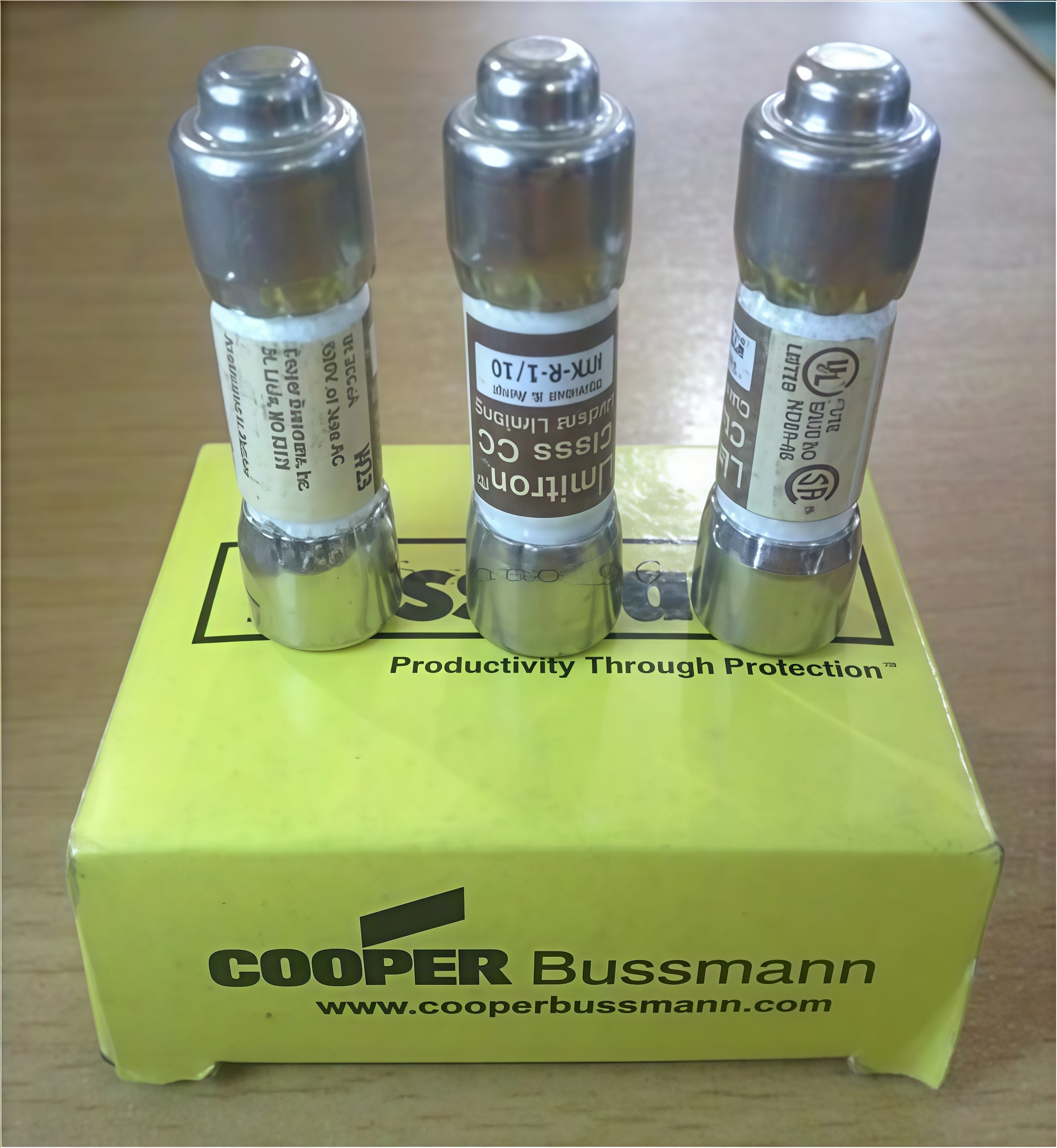 Eaton Bussmann KTK-R-1/10 Fuse, 0.1A, 600VAC, Class CC Fast-Acting