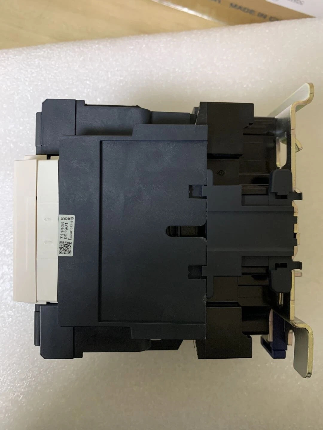 Schneider LC1D80M7C Contactor 80A 220VAC 50/60Hz