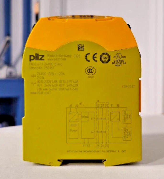 PILZ PNOZ S7.1 750167 Safety Relay Expansion Module 24VDC 3NO 17.5mm