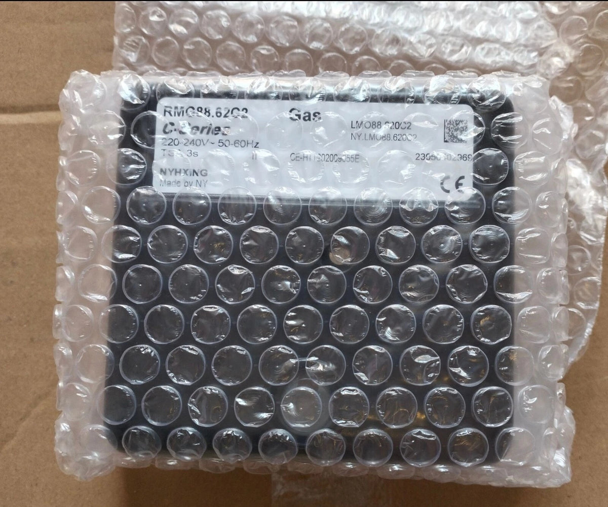 SIEMENS RMG88.62C2 Burner Control 220-240VAC 50/60Hz