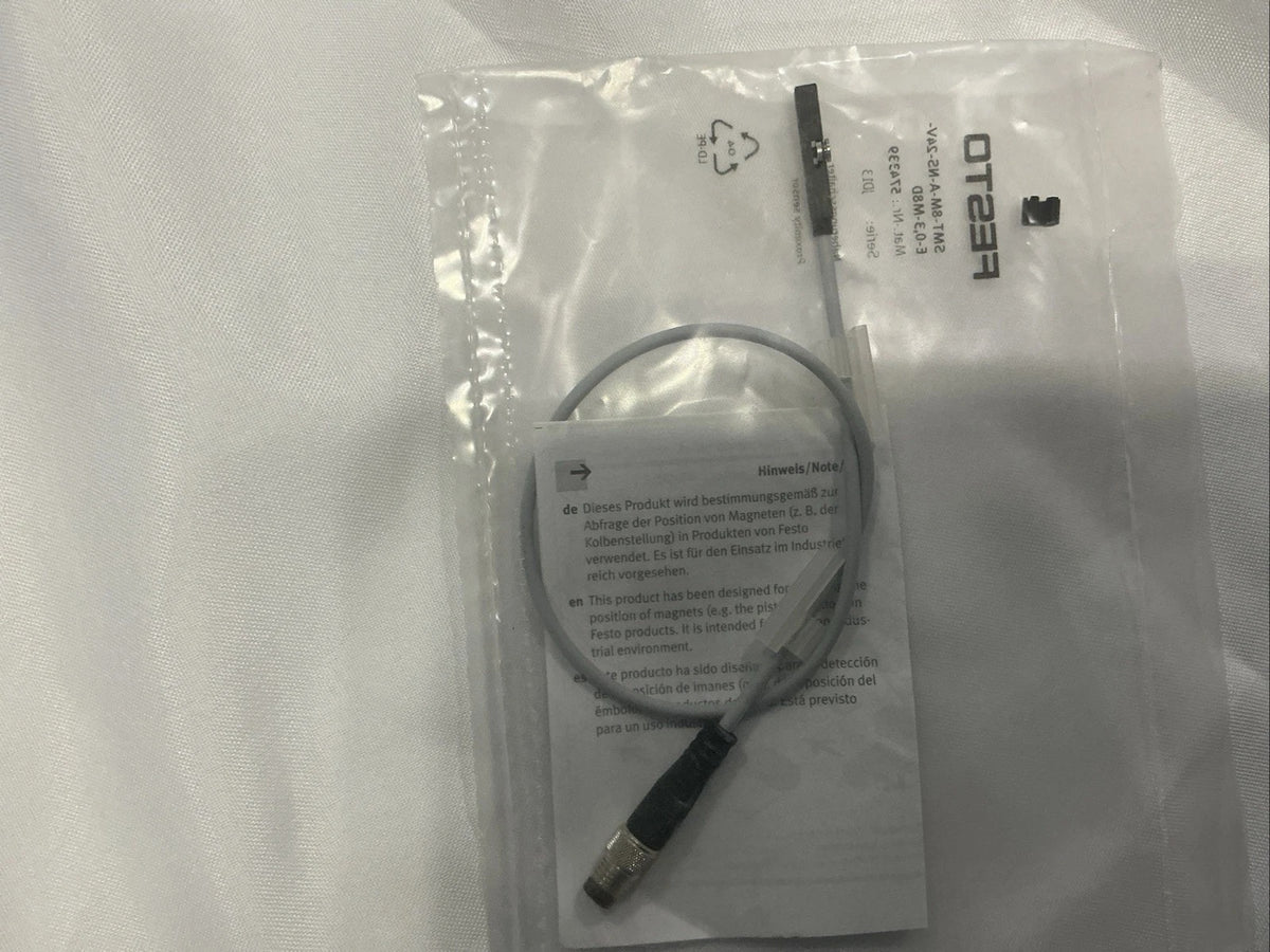FESTO SMT-8M-A-NS-24V-E-0,3-M8D Proximity Sensor 24VDC NPN M8
