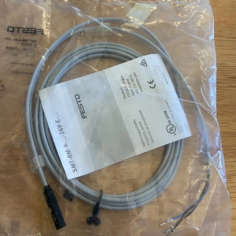 FESTO SMT-8M-A-NS-24V-E-2,5-OE Cylinder Position Sensor NPN NO 24VDC 2.5m